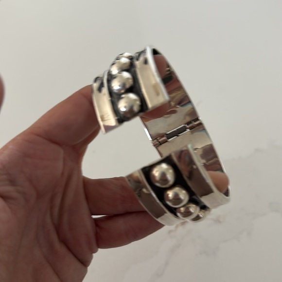 CHUNKY TAXCO SILVER BEADED HINGED
BANGLE authentic sterling silver 925 - Picture 3 of 4